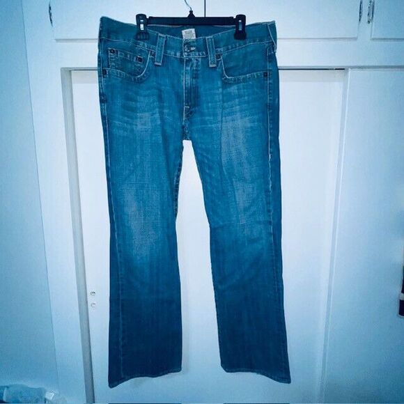 True Religion Jeans Ricky Relaxed Straight No Flap Size 38x33 USA Men's - Picture 2 of 16